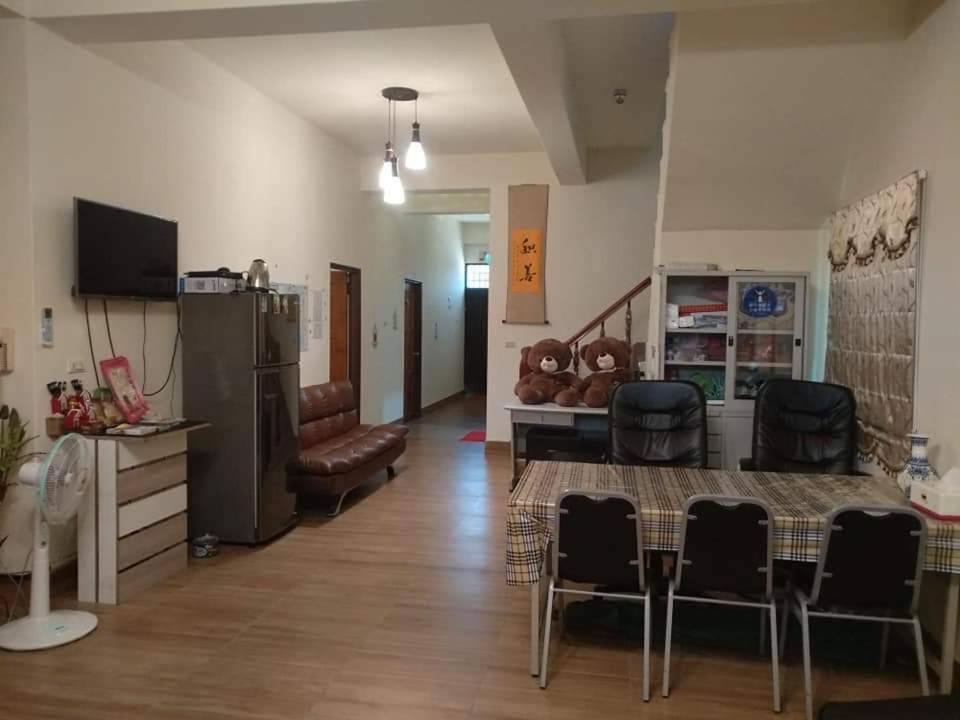 988 Ancient House B&B Жинченг Екстериор снимка